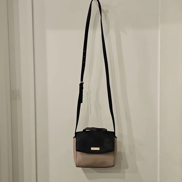 KATE SPADE Black & Cream Crossbody Bag